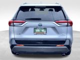 Used 2022 Toyota RAV4 SE image 6