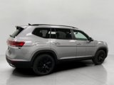 New 2025 Volkswagen Atlas SE image 2