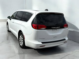 Used 2023 Chrysler Voyager LX image 3
