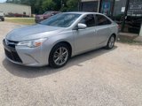 Used 2015 Toyota Camry SE image 3