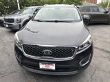 Used 2017 Kia Sorento LX w/ LX Convenience Package image 2