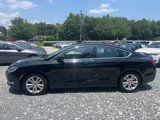 Used 2017 Chrysler 200 Limited Platinum w/ Comfort & Convenience Group image 2