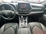 Used 2021 Toyota Highlander XSE image 4