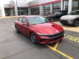New 2025 Hyundai Elantra SEL image 2
