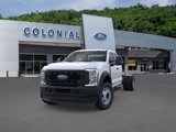 New 2025 Ford F550 4x4 SuperCab Super Duty image 2