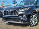 Used 2024 Toyota Highlander Platinum image 2