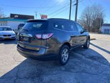Used 2017 Chevrolet Traverse LT image 5