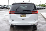 Used 2023 Chrysler Pacifica Limited image 5