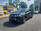 Used 2017 Toyota Highlander Limited Platinum image 3