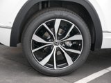 New 2025 Volkswagen Atlas Cross Sport SEL Premium R-Line image 5
