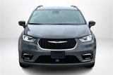 Used 2022 Chrysler Pacifica Touring-L image 2