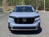 New 2025 Honda Pilot Touring image 2