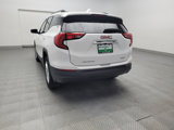 Used 2020 GMC Terrain SLE w/ Driver Convenience Package image 6