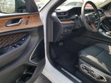 New 2025 Jeep Grand Cherokee Summit image 6