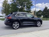 Used 2019 Audi Q3 2.0T Prestige w/ Prestige Package image 6