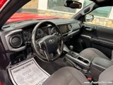 Used 2016 Toyota Tacoma TRD Sport image 4