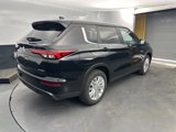 New 2025 Mitsubishi Outlander ES image 5
