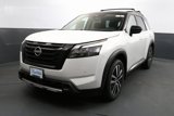 New 2025 Nissan Pathfinder Platinum w/ Black Appearance Package image 4
