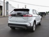Used 2024 Ford Edge SEL image 5