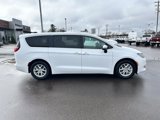 Certified 2022 Chrysler Voyager LX image 2