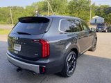 Used 2024 Kia Telluride S w/ S Sunroof Package image 5