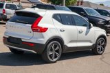 Used 2023 Volvo XC40 B5 Plus image 5