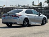 Used 2022 Toyota Camry SE image 4