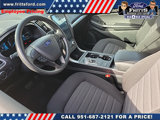 Used 2024 Ford Edge SE w/ Black Appearance Package image 4