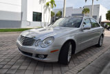 Used 2009 Mercedes-Benz E 350 4MATIC Sedan image 2