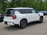 New 2025 Nissan Armada SL w/ Captain's Chari Seat Package image 4