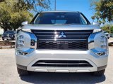 New 2025 Mitsubishi Outlander SE image 2