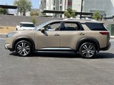 New 2025 Nissan Pathfinder Platinum image 2