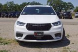 New 2025 Chrysler Pacifica Limited w/ Uconnect Theater Family Group image 2