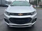Used 2018 Chevrolet Trax LT w/ LT Convenience Package image 2