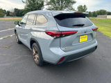 Used 2022 Toyota Highlander Bronze Edition image 5