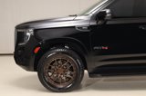 Used 2023 GMC Yukon AT4 image 2