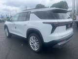 New 2025 Chevrolet Traverse LT image 3