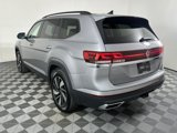 Used 2024 Volkswagen Atlas SE image 5