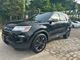 Used 2018 Ford Explorer XLT w/ Equipment Group 202A image 2