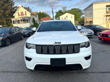 Used 2019 Jeep Grand Cherokee Altitude image 3