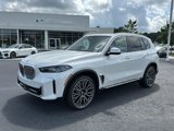 New 2026 BMW X5 xDrive40i w/ Executive Package image 2