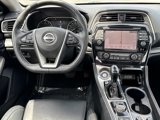 Used 2023 Nissan Maxima Platinum image 2