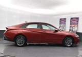 Used 2024 Hyundai Elantra SEL image 4