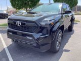 New 2025 Toyota Tacoma 4x4 Double Cab image 2