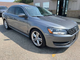 Used 2015 Volkswagen Passat TDI SE image 2