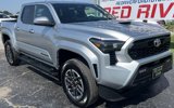 Used 2024 Toyota Tacoma TRD Sport image 2