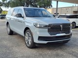 New 2025 Lincoln Navigator L Reserve image 2