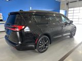 New 2025 Chrysler Pacifica Limited image 6
