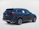 Used 2024 BMW X5 xDrive50e image 5