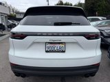 Used 2023 Porsche Cayenne Platinum Edition image 5